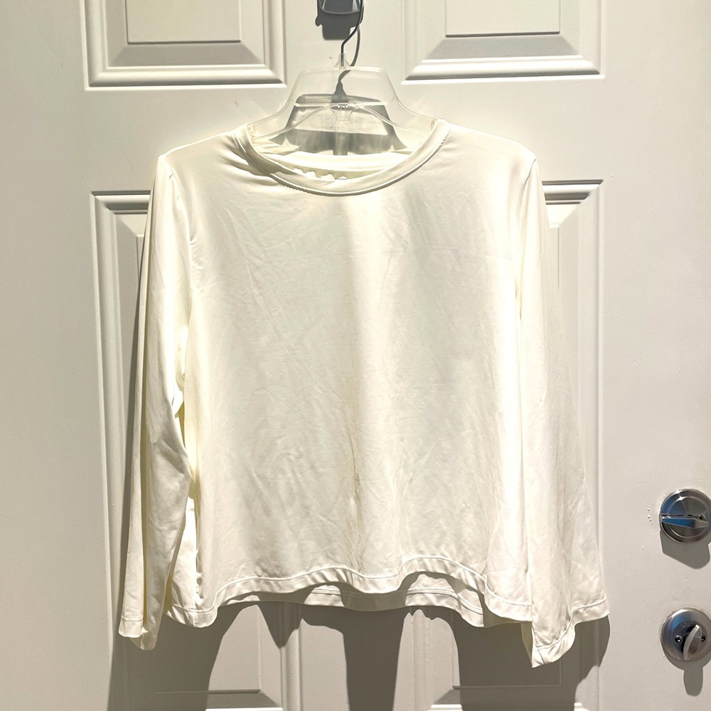 Errday Women's White Cropped Long Sleeve Perfirmance Active Top Size 1XL